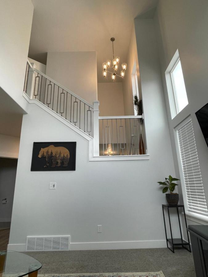 Brand New 3-Beds Stylish Entire House At Lehi Villa Exterior photo
