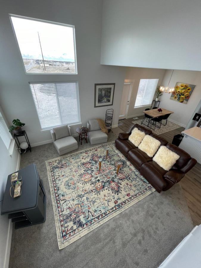 Brand New 3-Beds Stylish Entire House At Lehi Villa Exterior photo